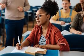 Ensino no Brasil; o futuro acadêmico e seus aspectos