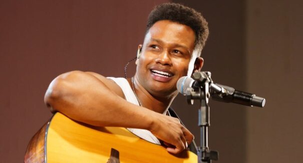 “Ilusão de Amor” ultrapassa 7 milhões de views e consolida sucesso do maranhense Júnior Marques
