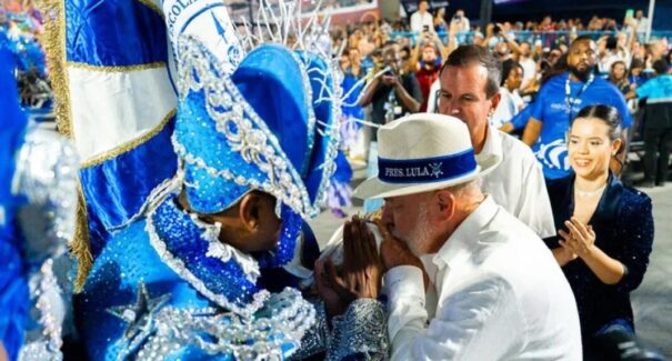 Com enredo sobre Lula e polêmicas judiciais, Acadêmicos de Niterói é rebaixada no Carnaval do Rio