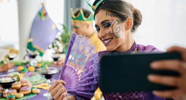 Carnaval e redes sociais: veja como as postagens podem impactar a vida profissional