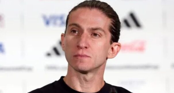 Filipe Luís deixa o comando do Flamengo após classificação à final do Carioca
