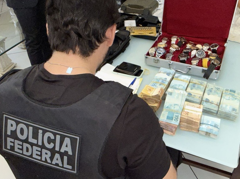 PF deflagra operação contra esquema de corrupção eleitoral em Caxias/MA (Foto: Divulgação/PF)