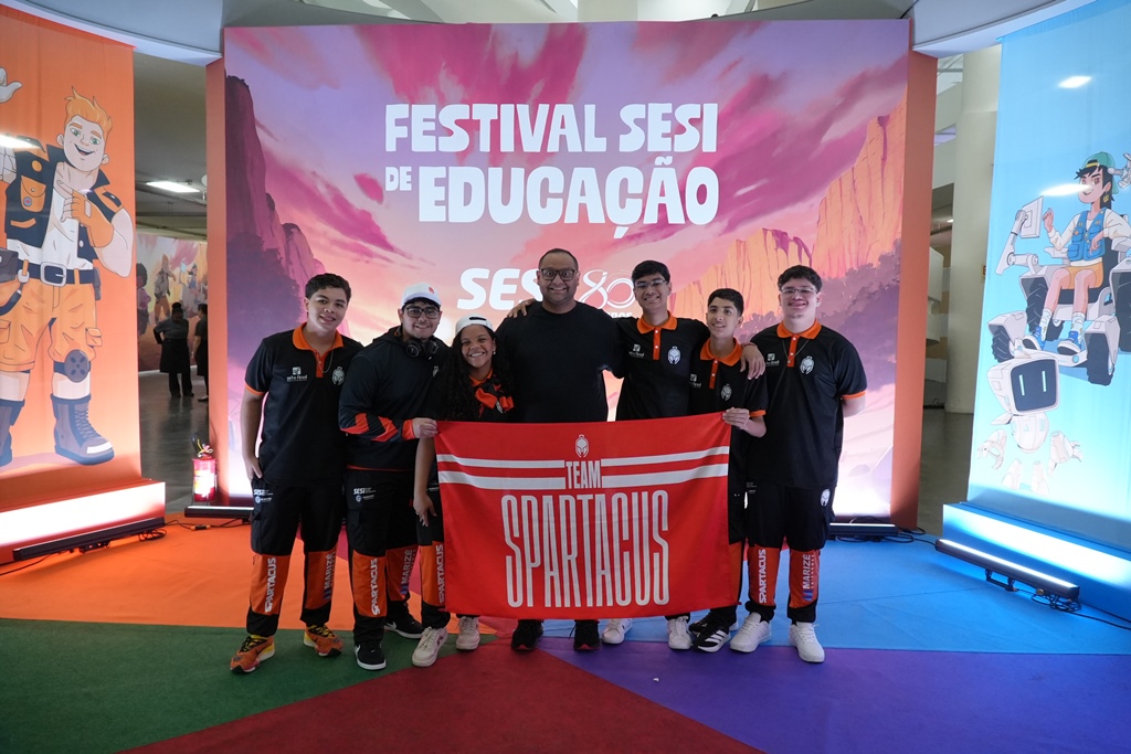 Equipe Spartacus representa o Maranhão na categoria STEM Racing, no Festival SESI de Educação, em SP. (Divulgação/SESI)