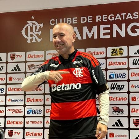 Leonardo Jardim assume o Flamengo e revela conversa transparente com Filipe Luís
