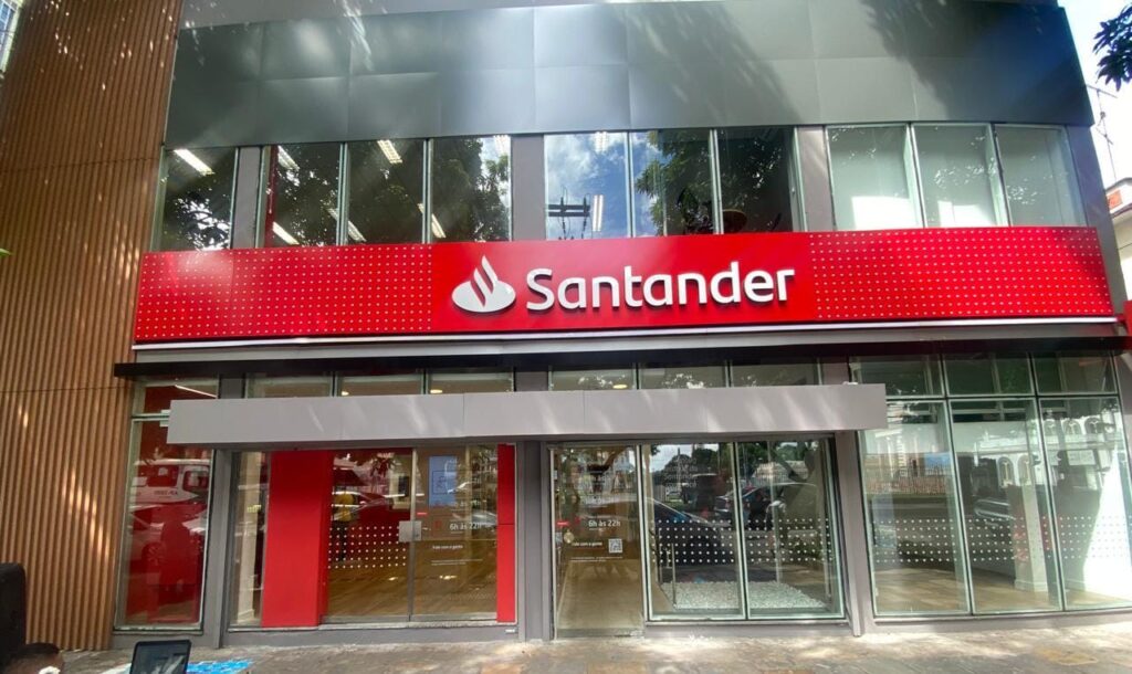  Santander abre vagas para atuar em cidades do Maranhão (Foto: Reprodução)
