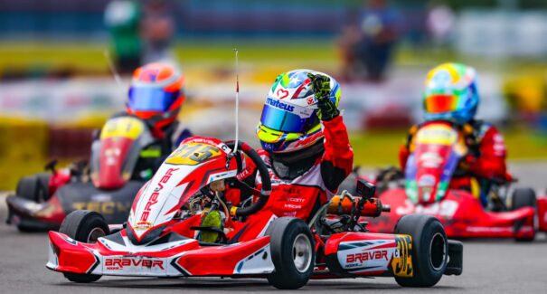Piloto maranhense Murilo Dominguez conquista vitória na Copa SP Light de Kart