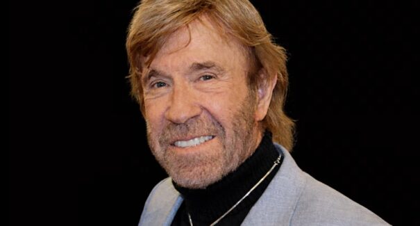 Luto no cinema: conheça a trajetória de Chuck Norris, astro de filmes de ação
