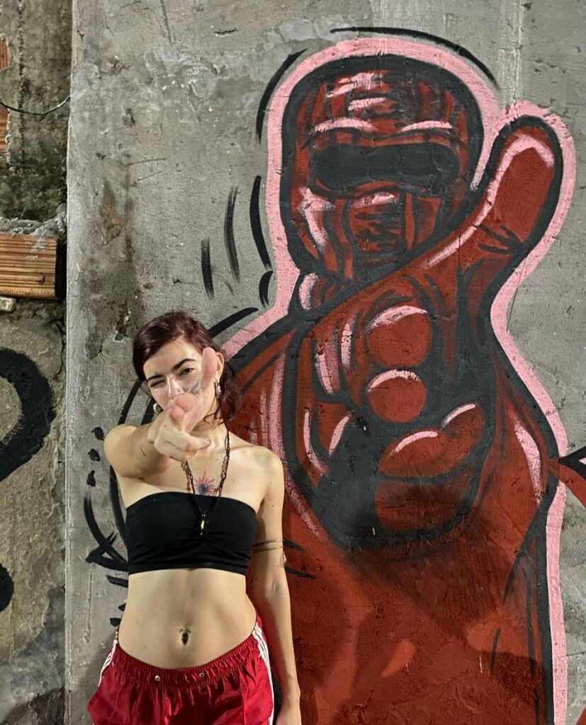 Maria Nina assina seus trabalhos sob a tag “FÚRIA”. (Divulgação)