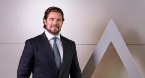 PF aponta reinserção de dados de celular de Daniel Vorcaro em sistema da CPMI do INSS