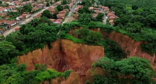 Voçorocas avançam em Buriticupu e ampliam risco para moradores