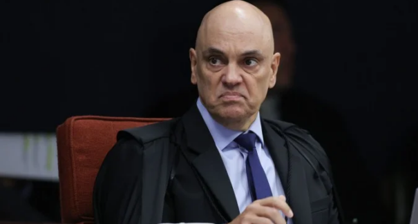 Entidades de imprensa criticam decisão de Moraes contra jornalista; Dino rebate