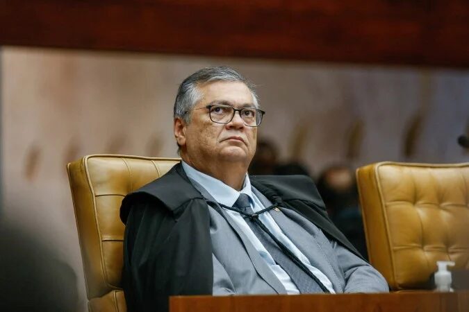 O despacho cita a existência de um possível 