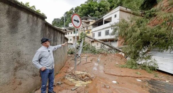 Em Minas, Lula diz que repetirá modelo de reconstrução do RS