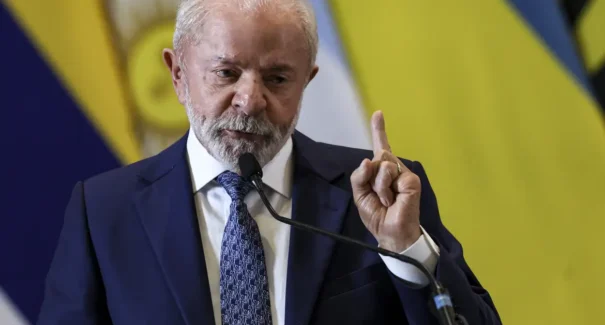 Lula demonstra preocupação com conflito no Irã e defende fortalecimento da defesa nacional