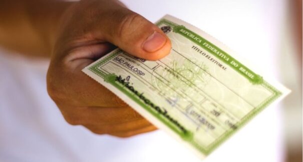 Prazo para tirar título de eleitor termina em 6 de maio