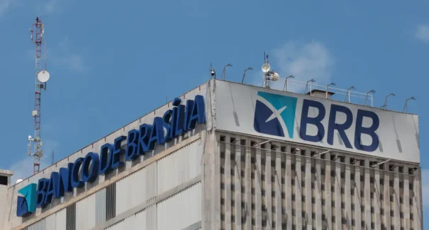 Comissão da CLDF convoca cúpula do BRB após ausência em audiência sobre crise financeira