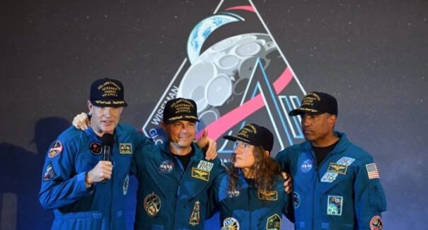 “Terra, vocês são uma tripulação”, diz astronauta da Artemis II