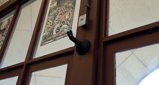 Capela de São Pedro é alvo de dois assaltos em menos de uma semana; atividades estão suspensas