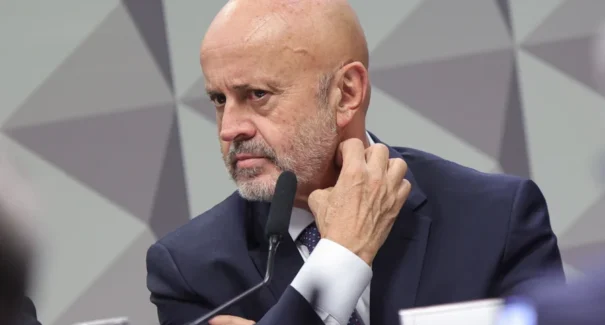 “Careca do INSS” ameaça delatar políticos e Lulinha caso empresário omita fatos