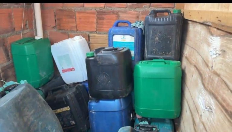 A Polícia Civil do Maranhão desativou, no último domingo (5), um ponto clandestino de venda de combustível no município de Itinga do Maranhão (Foto: Divulgação/PC-MA)