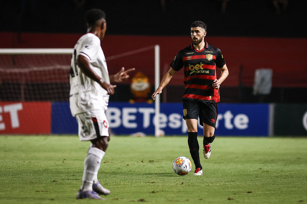 O Sport não teve dificuldades para golear o Maranhão. (Foto: Paulo Paiva/Sport)