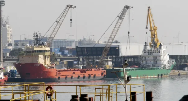 Justiça barra tentativa da União de taxar vendas externas de petróleo