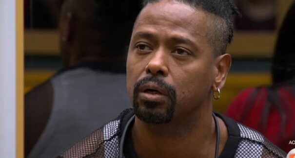 BBB 26: Leandro Boneco passa mal e vai para hospital