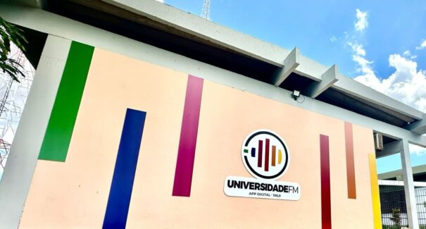 Universidade FM celebra 40 anos com nova programação e reforço no jornalismo