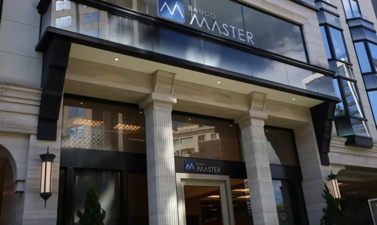 PF apura vazamento de informações sigilosas em investigação sobre o Banco Master