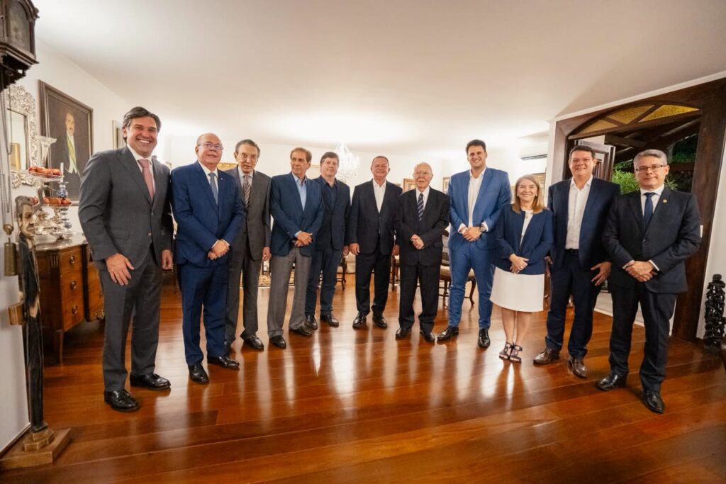 Brandão oficializa filiação ao MDB em jantar na casa de Sarney