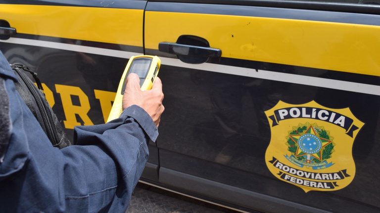 Motorista embriagado foge após acidente na BR-316 e é preso em Santa Inês