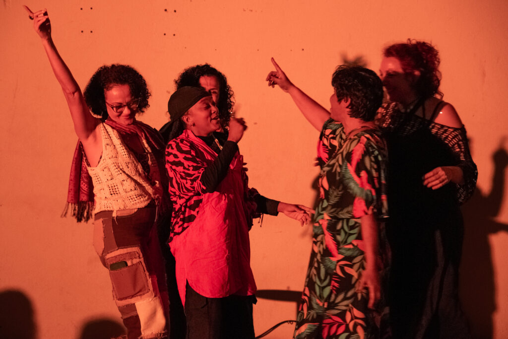 O Teatro Xama abre as portas para uma noite de encontros, memória, cena e partilha (Foto: Divulgação)