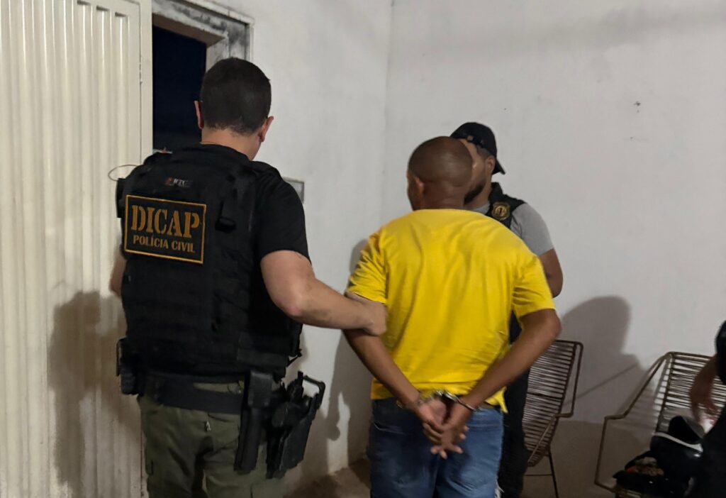 Mototaxista é preso por vender cocaína via delivery em Timon
