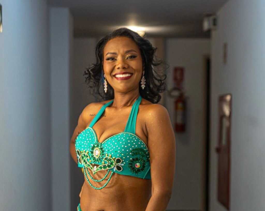 A professora e dançarina de dança do ventre ventre Day El Said, que se apresenta na Noite Libanesa da Villa do Vinho Bistrô, nessa quinta – feira (14) (Foto: Divulgação)