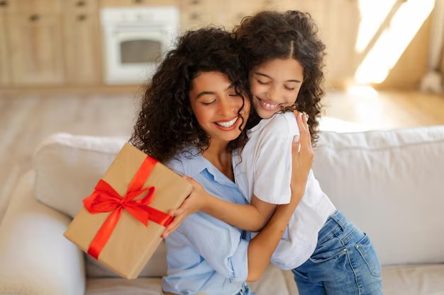 PROCON/MA aponta variação de até 148% nos preços de presentes para o Dia das Mães (Foto: Freepik)