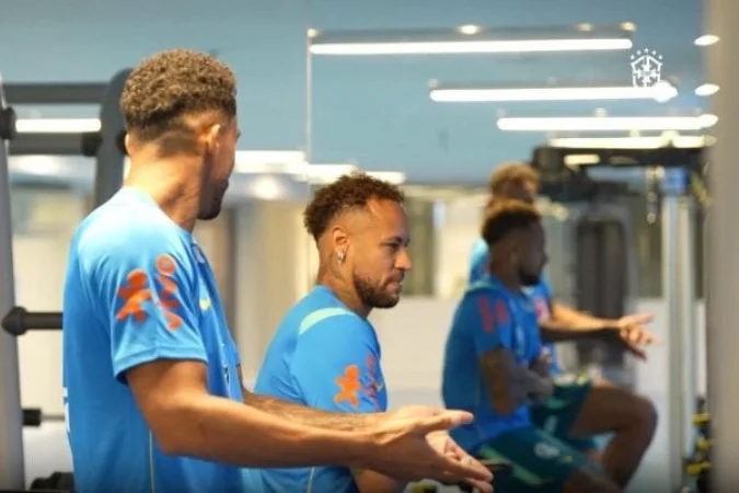 Neymar tem lesão grau 2 e vai desfalcar Seleção em amistoso