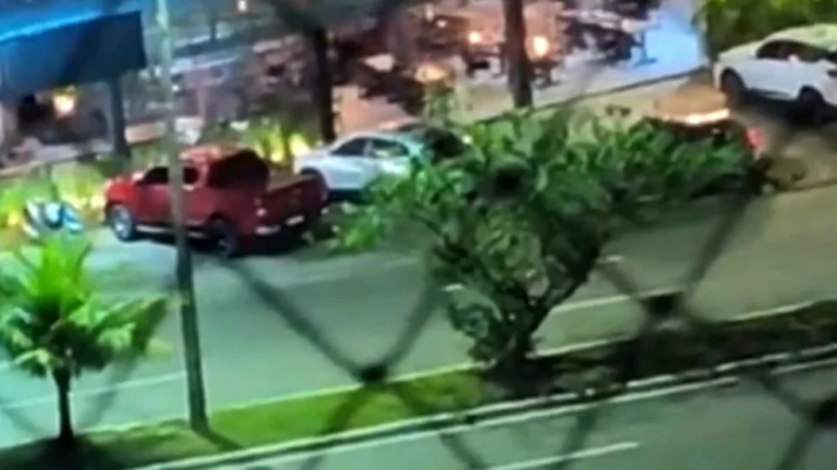 Vídeo: tiroteio em churrascaria na Cohama deixa quatro feridos e provoca correria em São Luís