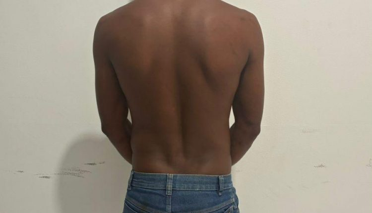 Durante registro do B.O foi constatada a existência de um mandado de prisão preventiva contra o indivíduo. (PC-MA)