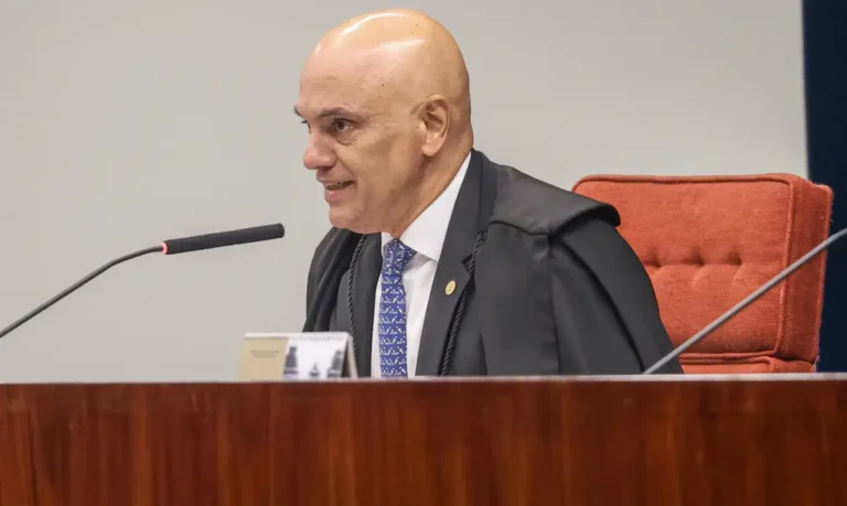 Justiça dos EUA autoriza AGU a atuar em ação contra Alexandre de Moraes