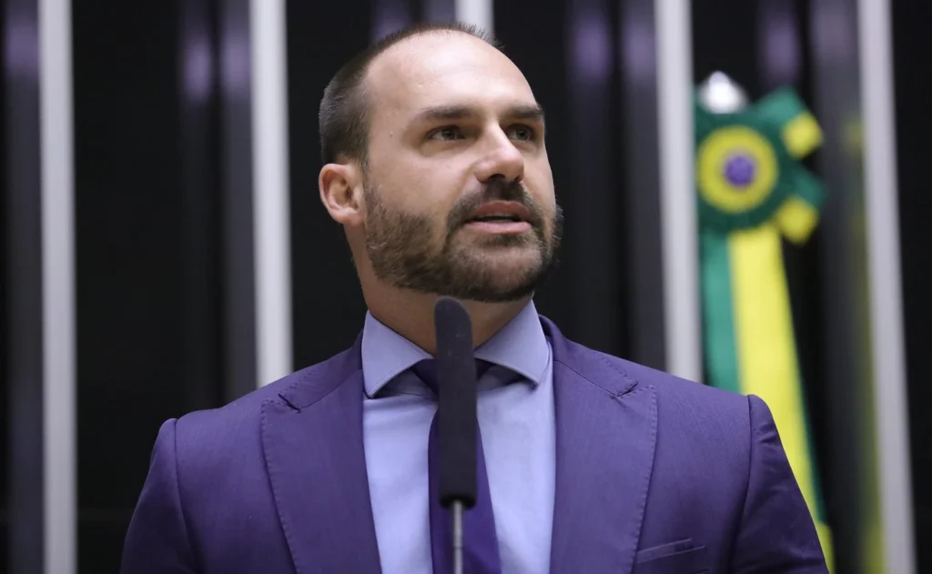 STF libera para julgamento ação penal contra Eduardo Bolsonaro por suposta articulação de tarifaço dos EUA