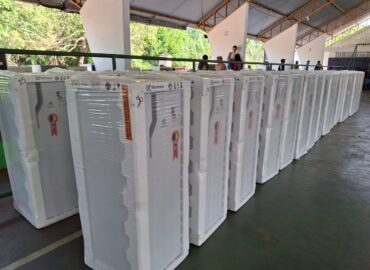 Troca gratuita de geladeiras beneficia moradores de três cidades maranhenses