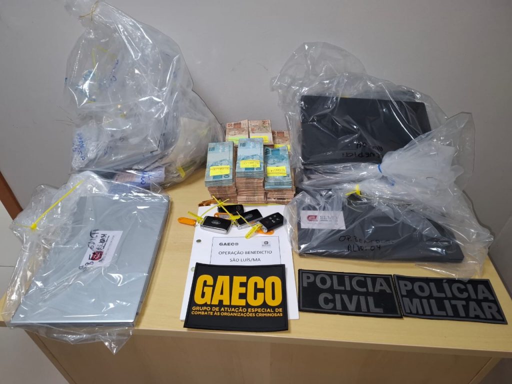 Material apreendido durante a Operação (Foto: CCOM-MPMA)