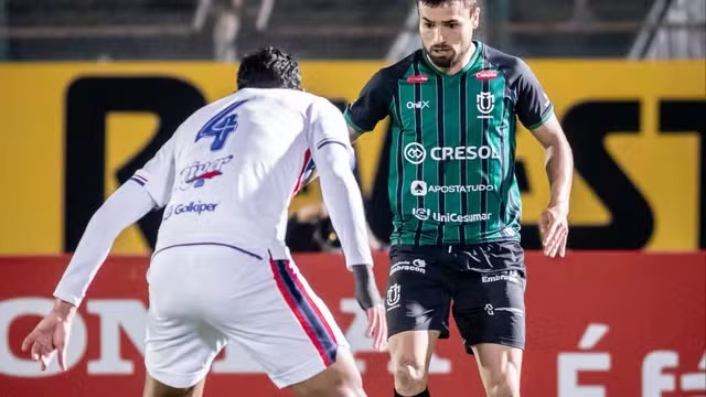 Maranhão sofre, mas arranca empate diante do Maringá-PR, fora de casa
