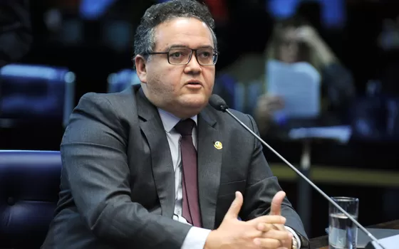 Ex-senador Roberto Rocha suspende agenda de pré-campanha por recomendação médica