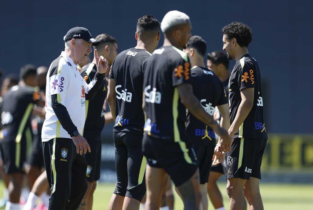 Ancelotti indica manutenção no time titular do Brasil para duelo contra o Japão (Foto: Rafael Ribeiro/CBF)