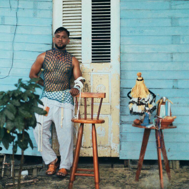 Cantor maranhense ASLAN lança “Meu Canto”, EP que une pop tropical e ritmos do Norte e Nordeste