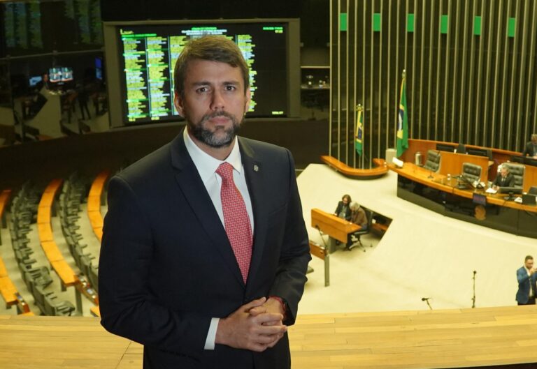 CCJ aprova projeto do deputado Pedro Lucas Fernandes que cria o Fundo Nacional de Combate ao Câncer