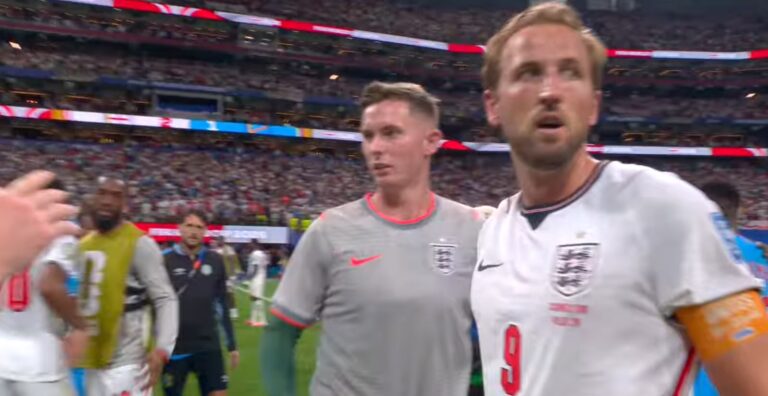 Inglaterra vira sobre RD Congo e avança às oitavas de final da Copa do Mundo