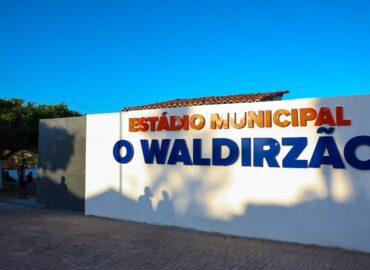 Lago da Pedra ganha Estádio Waldirzão totalmente reformado e nova praça com academia ao ar livre