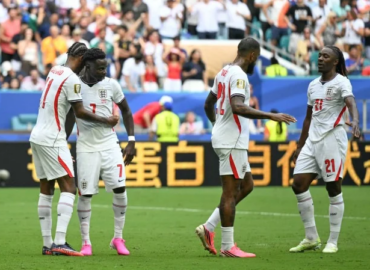 Inglaterra vence França em partida com maior número de gols da Copa 2026